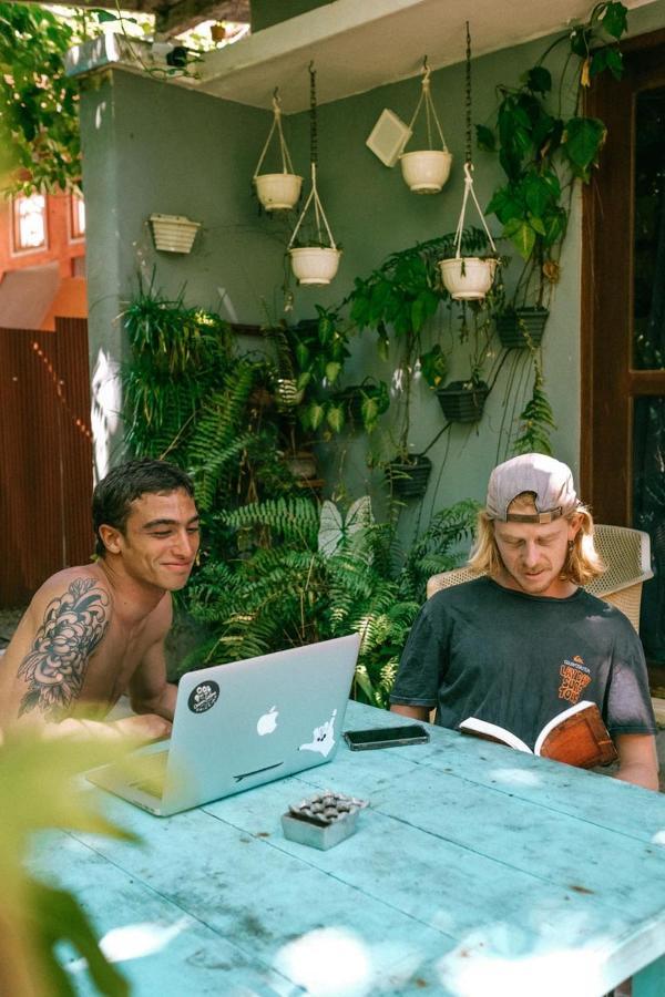 Mellow Hostel Sri Lanka Ahangama Luaran gambar